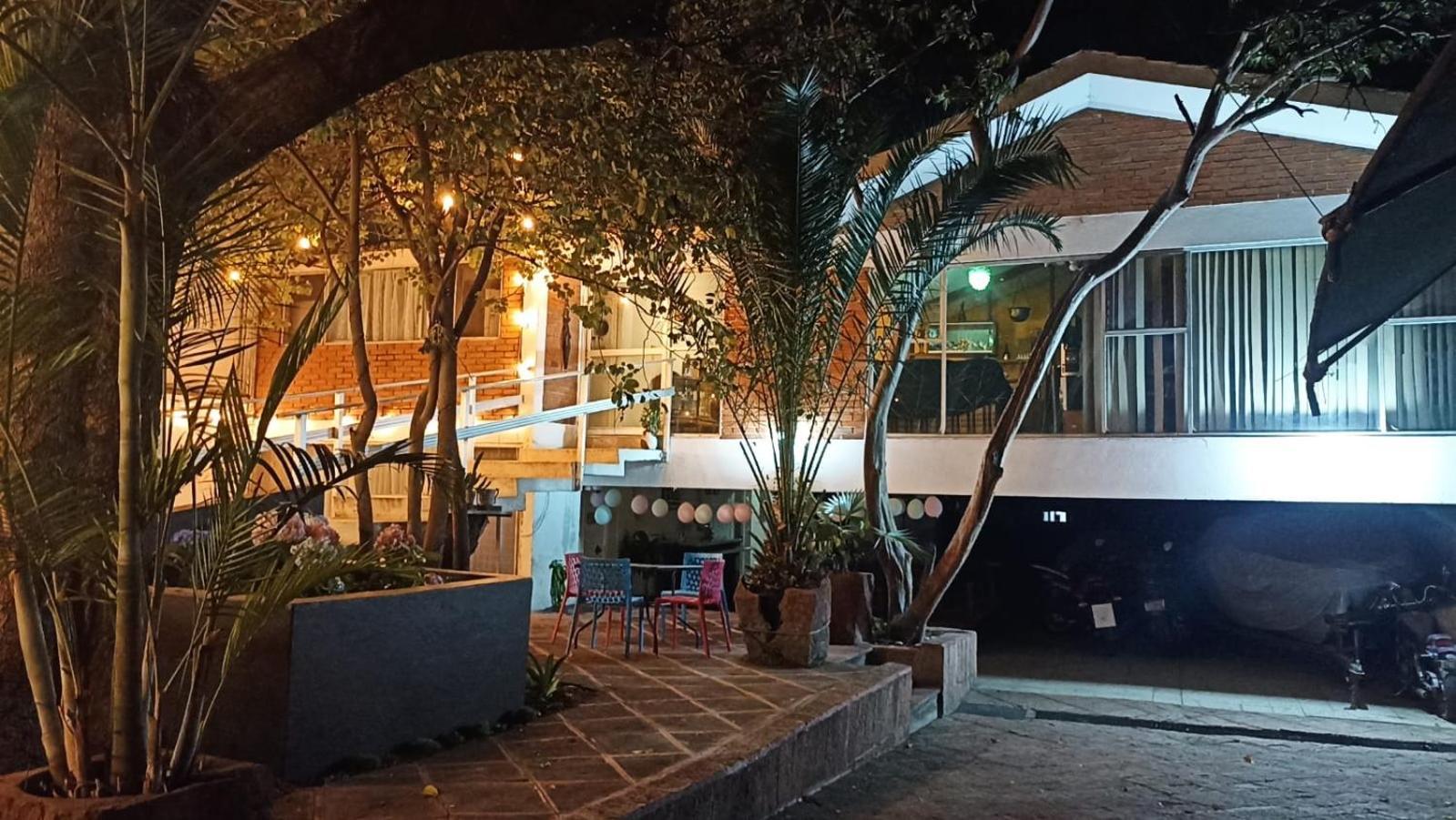 Hotel Margaritas Eco Haus à Querétaro Extérieur photo